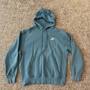 nike sweatshirt